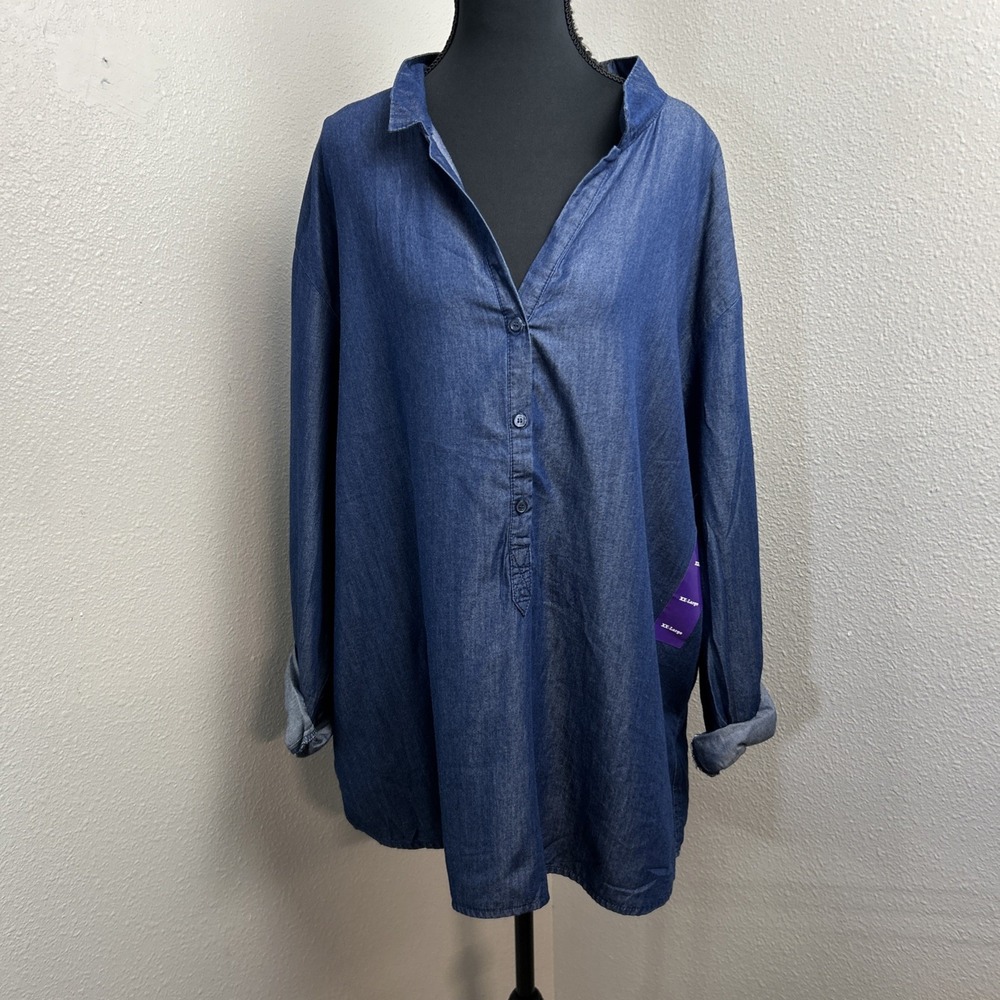New‎ Bandolino Tunic Top Women's 2X Blue Chambray Smocked Roll Tab Sleeve Flowy